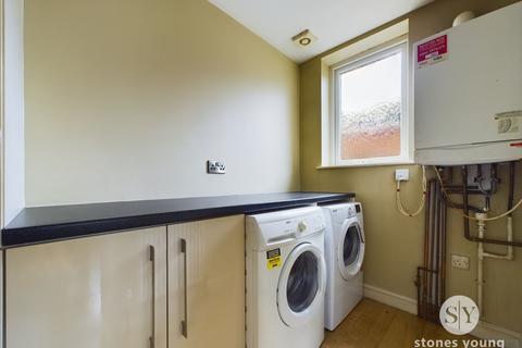 10 Albany Drive, Salesbury, Blackburn, BB1 9EH