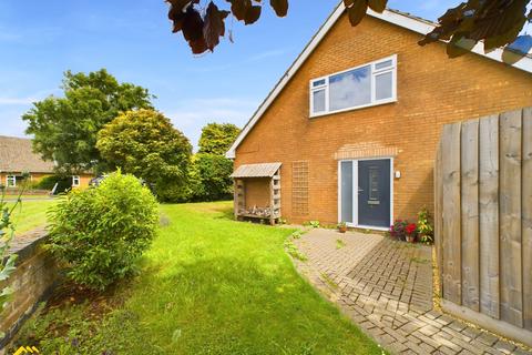 3 bedroom semi-detached house for sale, Appletree Road, Chipping Warden OX17