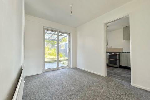 10 Bates Close, Rochdale, OL11 2TU