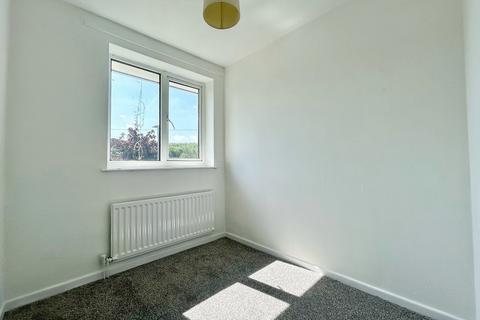 10 Bates Close, Rochdale, OL11 2TU