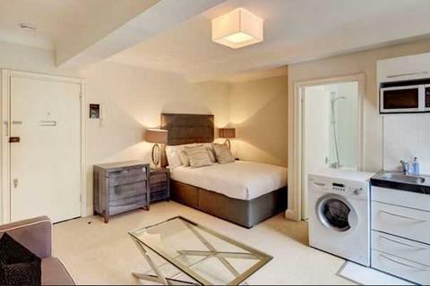Studio to rent, London SW3