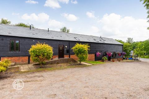 2 bedroom barn conversion for sale, Manor Farm Cottages, Wymondley Road, Willian, SG6 2AH