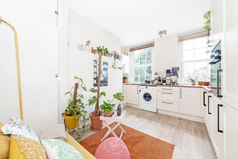 Studio for sale, Camberwell Grove, Camberwell, London, SE5