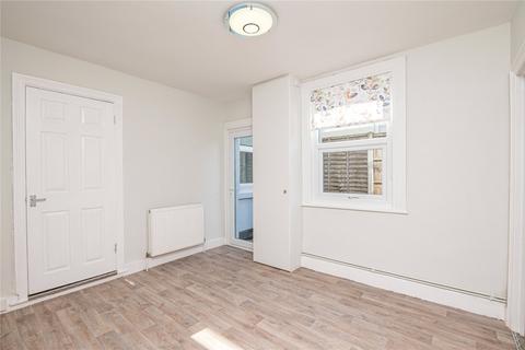 3 bedroom semi-detached house for sale, St. Johns Road, Westcliff-on-Sea, Essex, SS0