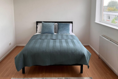 undefined, 28 Woodbridge Green, Woodbridge Green LS6