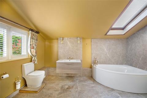 2 bedroom bungalow for sale, Park Court, Pool in Wharfedale, Otley, West Yorkshire, LS21