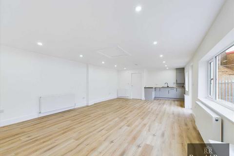 End of terrace house to rent, London Street, Larkhall, Larkhall