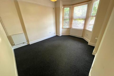 1 bedroom ground floor flat to rent, Nuthall Road, Nottingham NG8