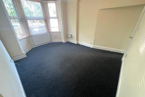 1 bedroom ground floor flat to rent, Nuthall Road, Nottingham NG8