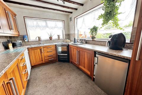 4 bedroom semi-detached house for sale, Kelsons Avenue, Thornton-Cleveleys FY5