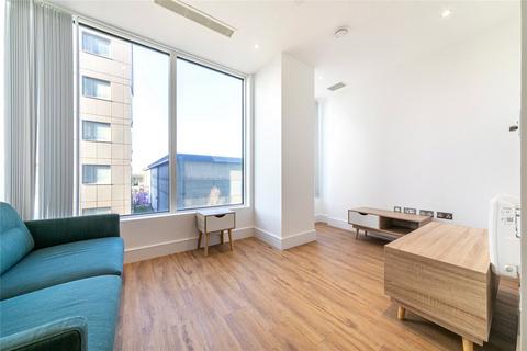 Studio to rent, Westgate House, London W5