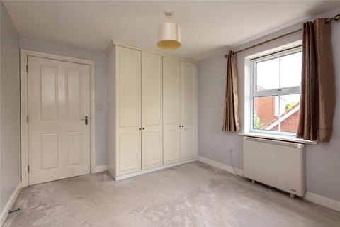 2 bedroom apartment for sale, Emerald Crescent, Sittingbourne, Kent, ME10