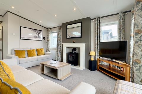 2 bedroom lodge for sale, St Merryn, PL28