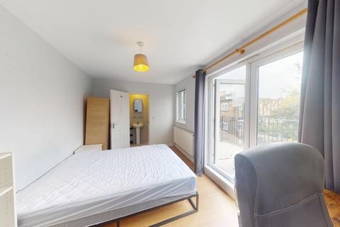 undefined, Seven Sisters Road, London, N7