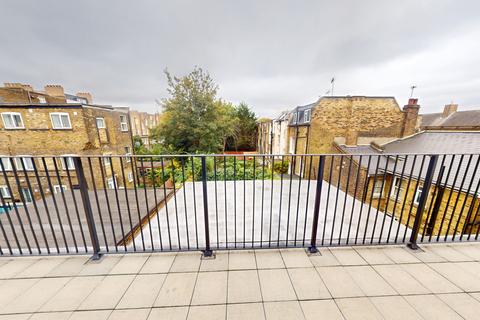 undefined, Seven Sisters Road, London, N7