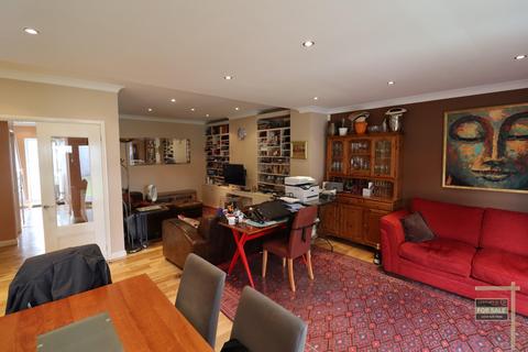 9 Walnut Tree Road, Hounslow, TW5 0LP