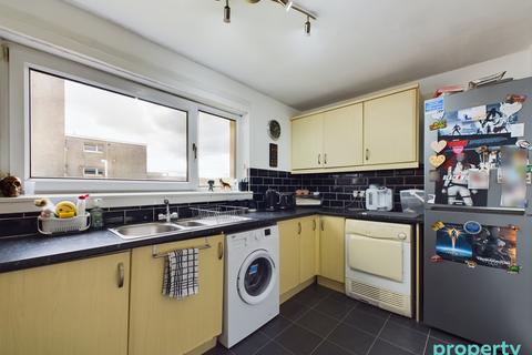 2 bedroom flat for sale, North Berwick Crescent, South Lanarkshire, G75