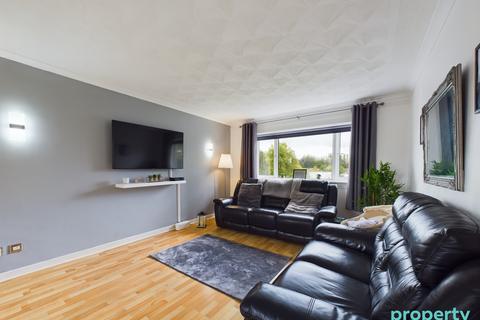 2 bedroom flat for sale, North Berwick Crescent, South Lanarkshire, G75