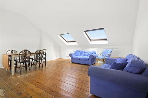 1 bedroom flat for sale, Shipka Road, SW12