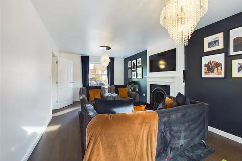 2 Dingles Meadow, Abbeymead, Gloucester, GL4 5TN