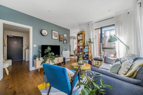 1 bedroom flat for sale, Salisbury Street, Acton, London, W3