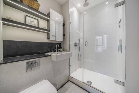 7, Dauphine House Salisbury Street, London, W3 8NW