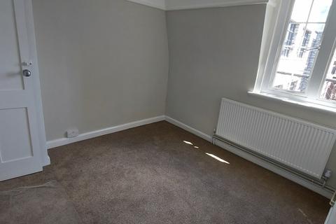 2 bedroom flat to rent, London EC1V