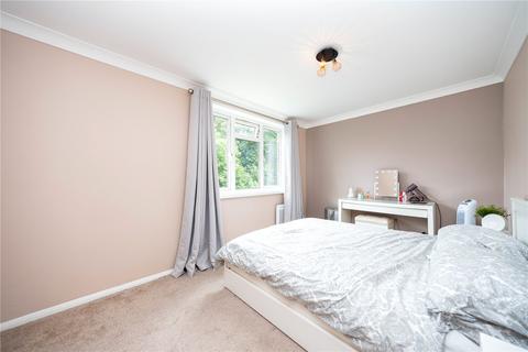 2 bedroom flat for sale, Boarley Court, Cuckoowood Avenue, Maidstone, ME14