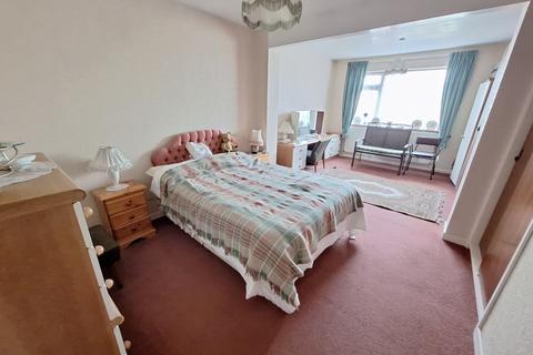 3 bedroom semi-detached bungalow for sale, Shilton Lane Coventry CV2 2AB