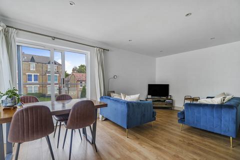 2 bedroom apartment for sale, Montem Road, Forest Hill