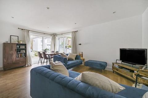 2 bedroom apartment for sale, Montem Road, Forest Hill