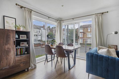 2 bedroom apartment for sale, Montem Road, Forest Hill