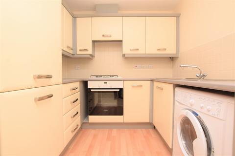 2 bedroom apartment to rent, Circular Road East, Colchester, CO2