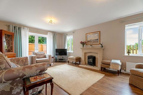 4 bedroom detached house for sale, Hillend Road Twyning Tewkesbury, Gloucestershire, GL20 6DW