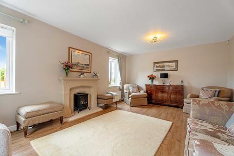 4 bedroom detached house for sale, Hillend Road Twyning Tewkesbury, Gloucestershire, GL20 6DW