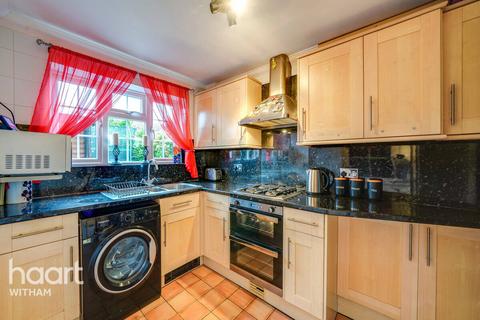 3 bedroom terraced house for sale, Pelly Avenue, Witham