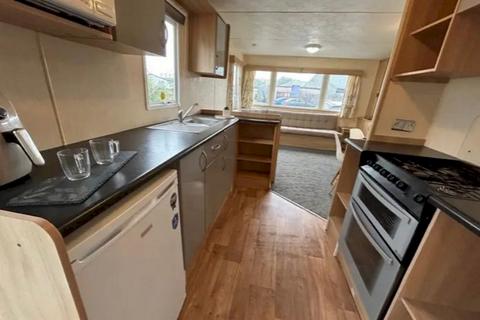 2 bedroom static caravan for sale, Felixstowe Beach, , Walton Avenue IP11