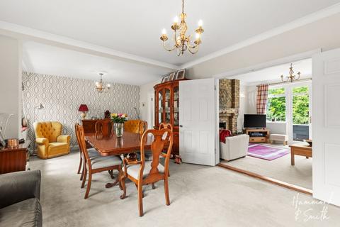 45 Tycehurst Hill, Loughton, IG10 1BZ