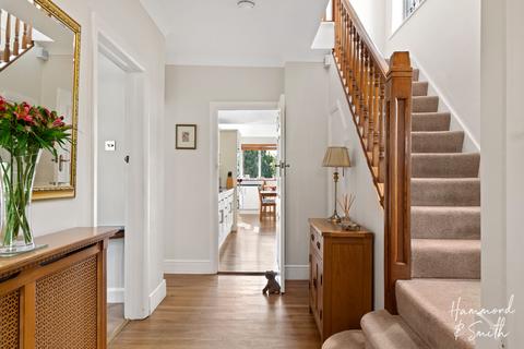 45 Tycehurst Hill, Loughton, IG10 1BZ