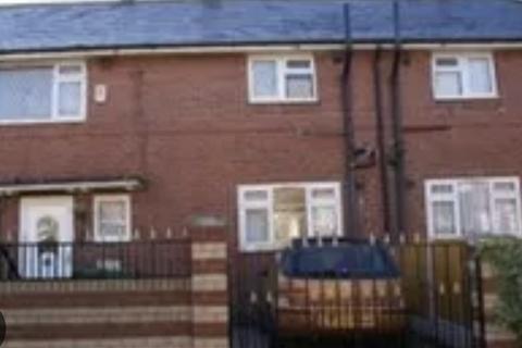 3 bedroom semi-detached house for sale, Cotterdale View, Leeds LS15