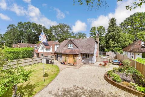 4 bedroom detached house for sale, Forge Wood, Crawley, West Sussex