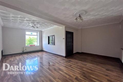 2 bedroom end of terrace house to rent, Cilfynydd Road, Pontypridd