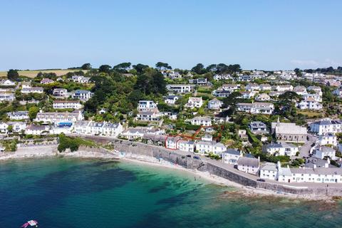 4 bedroom terraced house for sale, Opposite Tavern Beach, St Mawes Waterfront.