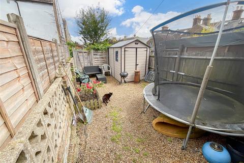 3 bedroom terraced house for sale, Belmont Road, Faversham, Kent