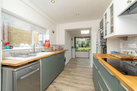 4 bedroom semi-detached house for sale, Bramley Avenue, Canterbury, CT1