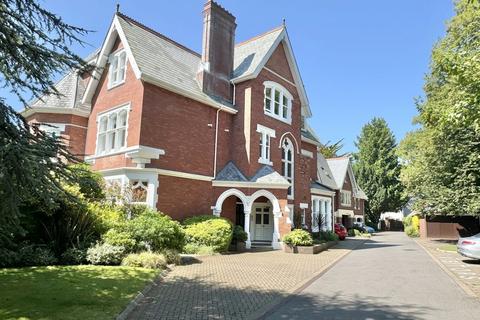 4 bedroom townhouse for sale, The Avenue, Branksome Park, Poole, BH13