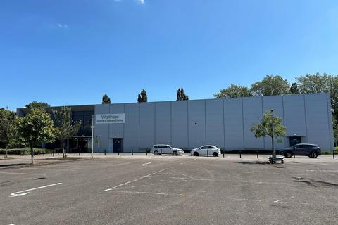 Warehouse to rent, Waitrose Sports & Social Club, Willoughby Road, Bracknell, RG12 8FP