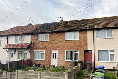 4 bedroom terraced house to rent, Overdale Grove, Blackpool, FY3