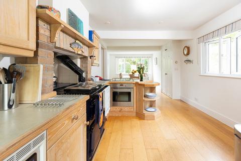10 Grove Hill, St Mawes, Truro, TR2 5BJ