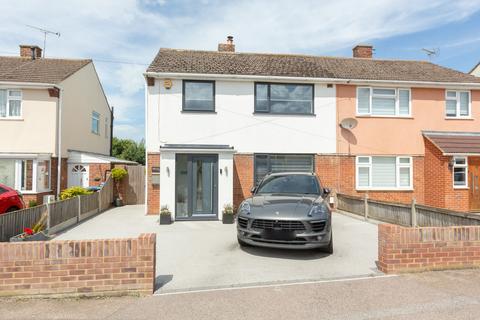 19 Devon Gardens, Birchington, CT7 9SR
